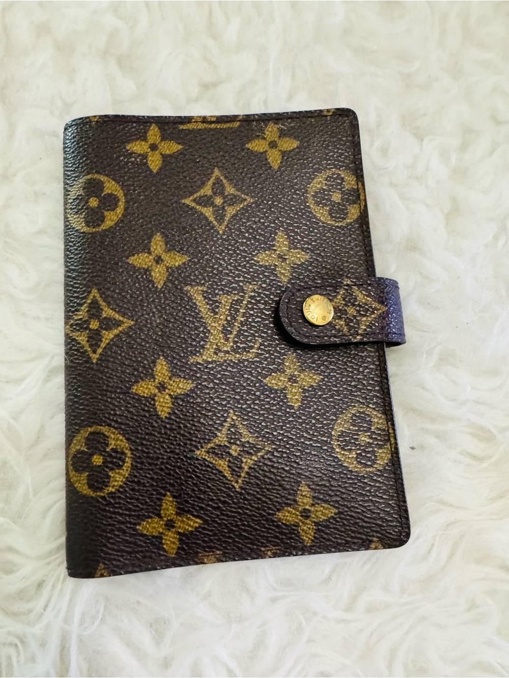 Louis Vuitton Brown Monogram Canvas Agenda Cover - Picture 9 of 12